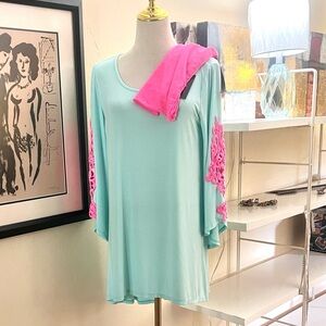 VOLL,Seafoam Tunic/Cover-Up,Fuscia S
Embroidery PLUS New Matching Wrap,Size Med